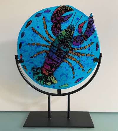 Angela Brady - Rainbow Lobster - fused galss - 30 cm diameter - €550