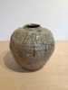 MARCUS O'MAHONY - Vase - salt glazed stoneware  - 24 x 24 cm - €350