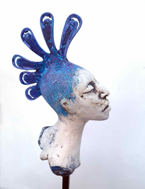 AYELET LALOR - Curved Mohawk (detail) - ceramic & steel mixed media - 51 x11 x 15 cm - €380