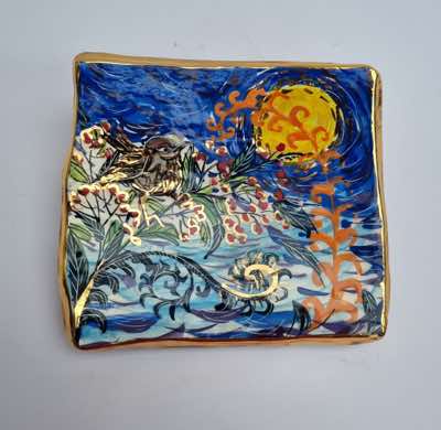 Etain Hickey - Moonlit Wren - ceramic - 18 x 16 cm - €200