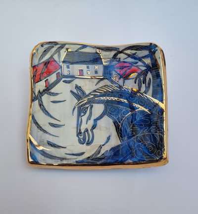 Etain Hickey - The Front Paddock - 18 x 18 cm - €200