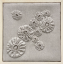 JULIA ZAGAR - Patella 2 - textiles - 33 x 33 cm - €150